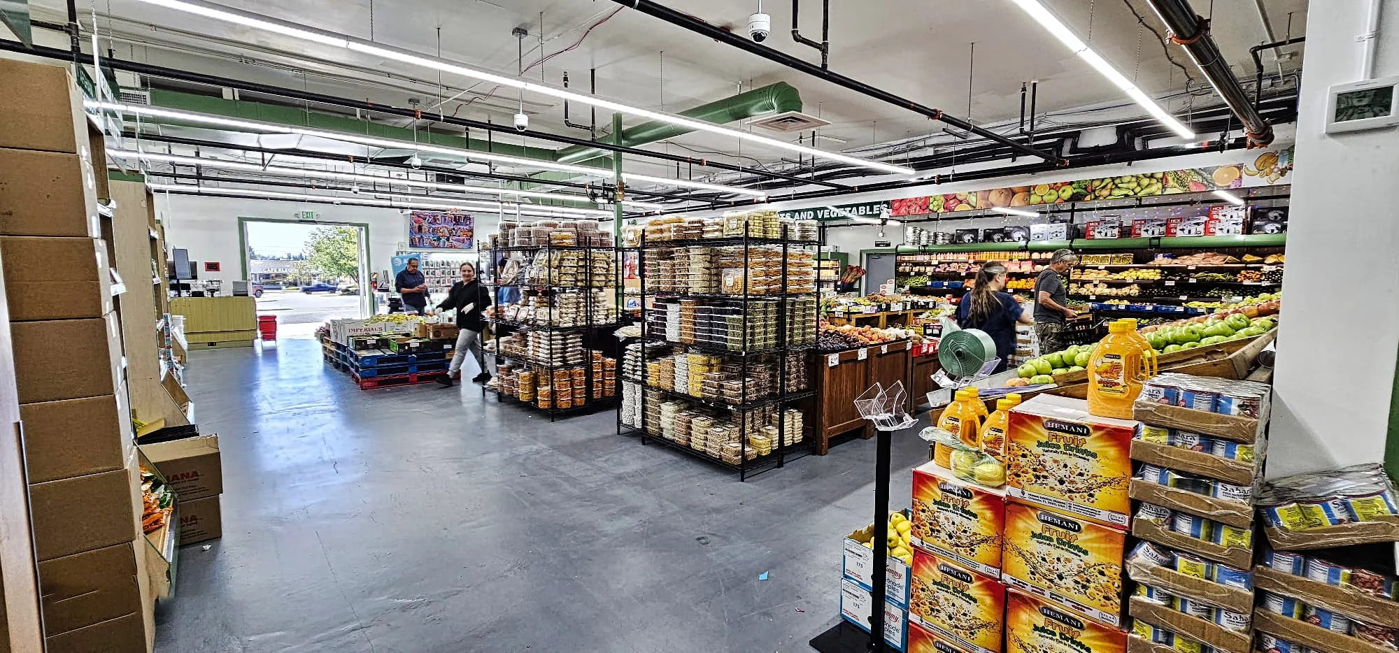 Discover the Best Grocery Store in Lynnwood: Why JDs Market is Your Go-To Destination